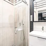 Rentplanet - Zabrska Apartamento Katowice